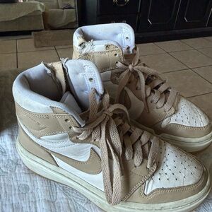 Nike Kids Shoes in Tan and White